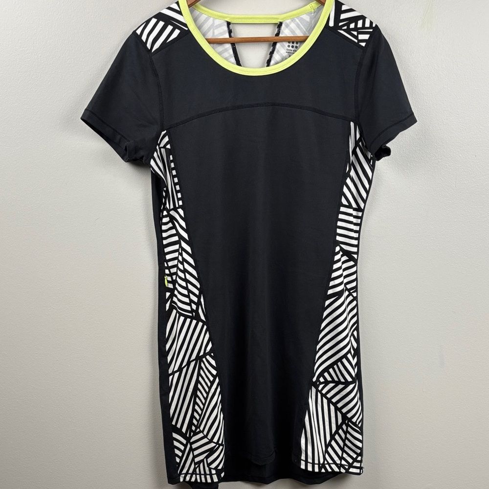 Title Nine Black and White Patterned Midi Dress athleisure pickleball
